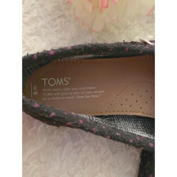 Toms shoes - Picture 4 of 5
